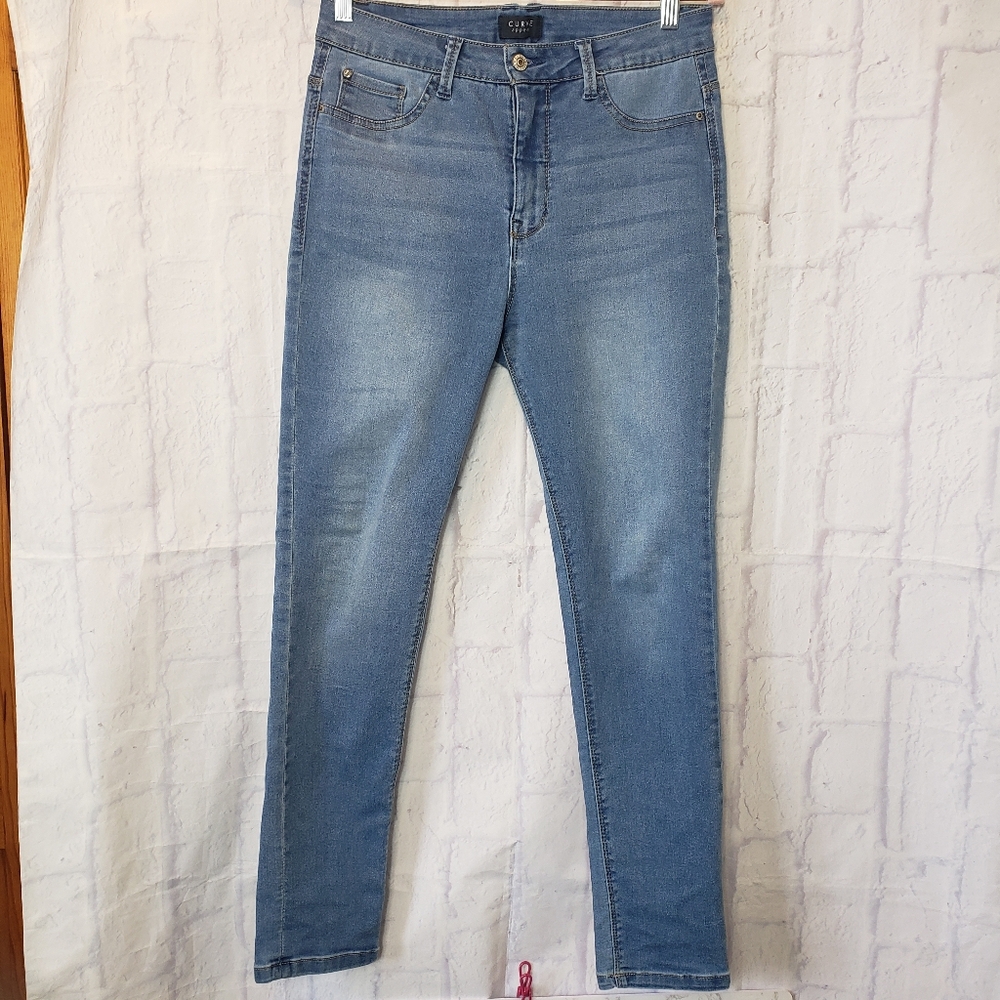 CURVE APPEAL High Rise Skinny Ankle Jeans 8/29